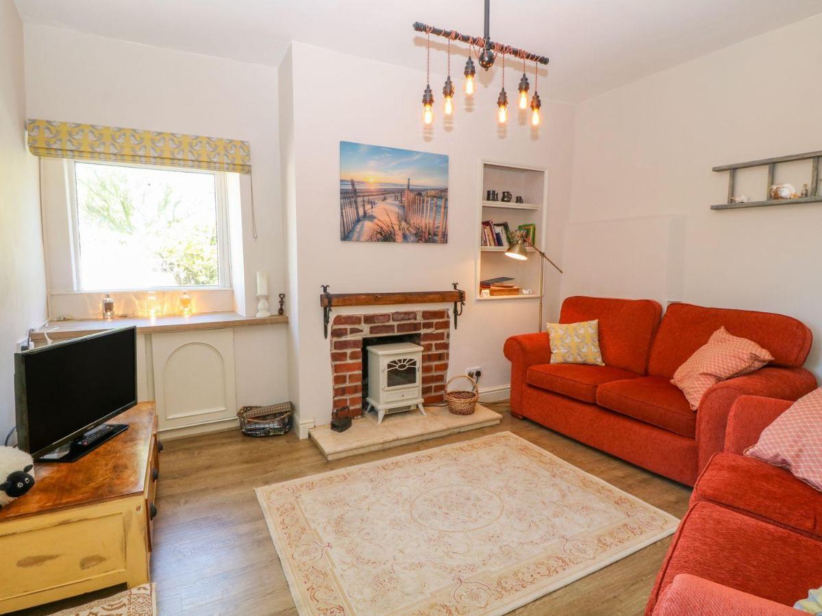 Charming 2 Bed House Near Rhoscolyn Discounts For Villa Holyhead Buitenkant foto
